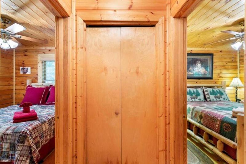 Mountain Spirit Cabin - Fireplace And Hot Tub Blue Ridge Exterior foto