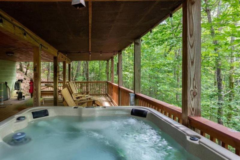 Mountain Spirit Cabin - Fireplace And Hot Tub Blue Ridge Exterior foto